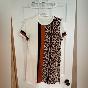 Size Medium- Tee-Shirt Dress